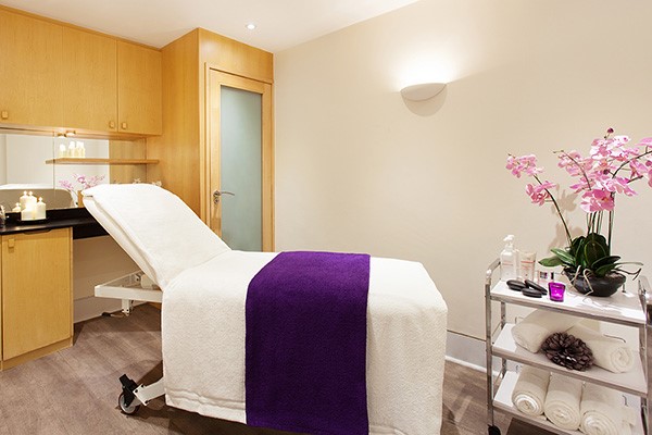 Spa Day with Lunch for One at Crowne Plaza Marlow 5 Indulgent Spa Day with a 25 Minute Treatment and Afternoon Tea for One at Crowne Plaza Marlow