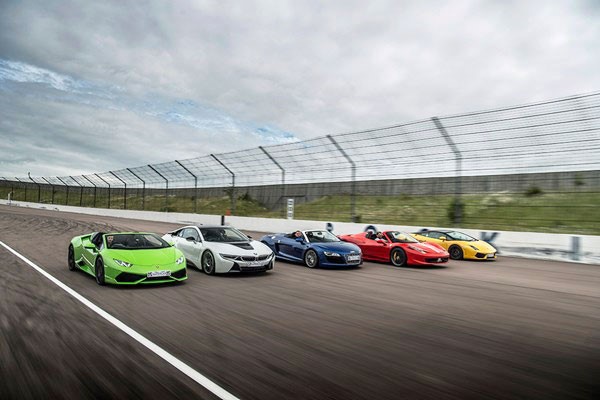 Five Supercar Driving Blast with High Speed Passenger Ride â Week Round