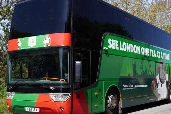 Afternoon Tea Sightseeing Bus Tour with PG Tips for One Adult and One Child with Premium Seating