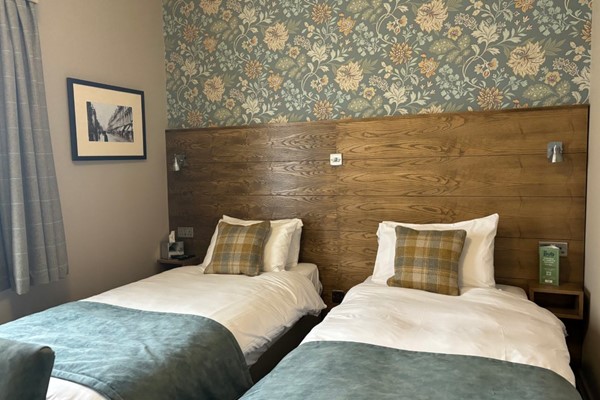 Overnight Summer Stay for Two with Breakfast at Abbey Inn