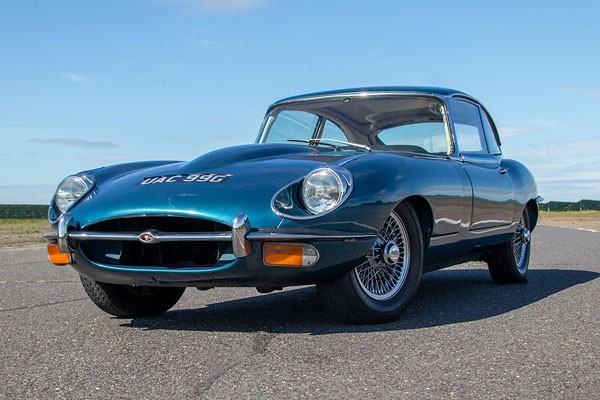 Classic Car Driving Experience for One