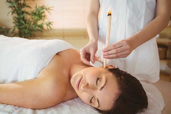 Spa Day with 80 Minute Treatment and Afternoon Tea for One at Potters Resorts Five Lakes (Midweek) 3 Half Spa Day with a 40 Minute Treatment for Two at Potters Resorts Five Lakes (Weekend)