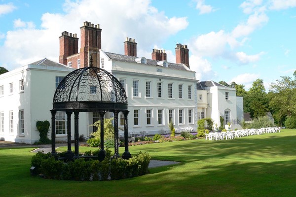 One Night Country Escape with Dinner for Two