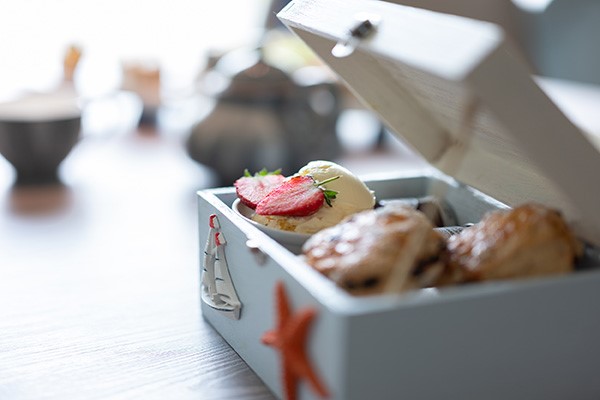 Afternoon Tea for Two with Champagne at Langstone Quays Resort 5 Afternoon Tea for Two at Langstone Quays Resort