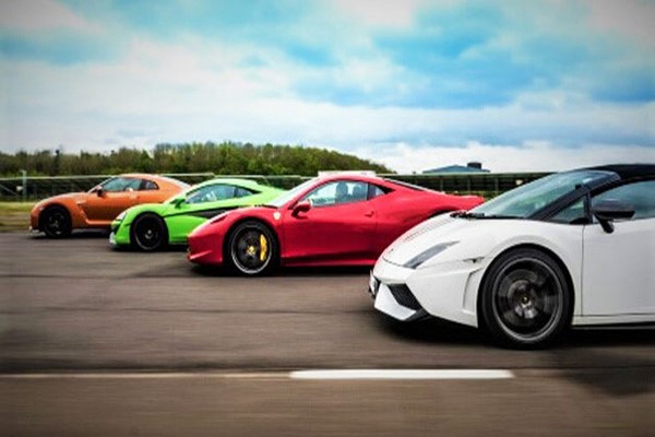 Junior Five Supercar Driving Blast and Free High Speed Passenger Ride â Week Round 4 Junior Five Supercar Driving Blast and Free High Speed Passenger Ride â Week Round