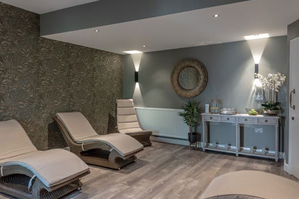 Luxury Spa Day for Two with a 50 Minute Treatment and Afternoon Tea or Lunch at Stratton House Hotel 4 Luxury Spa Day for Two with a 50 Minute Treatment and Afternoon Tea or Lunch at Stratton House Hotel