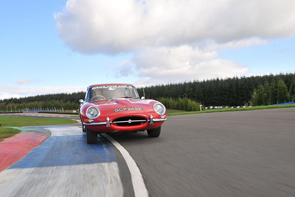 Jaguar E-Type Driving Thrill for One at Knockhill Racing Circuit 4 Jaguar E-Type Driving Thrill for One at Knockhill Racing Circuit