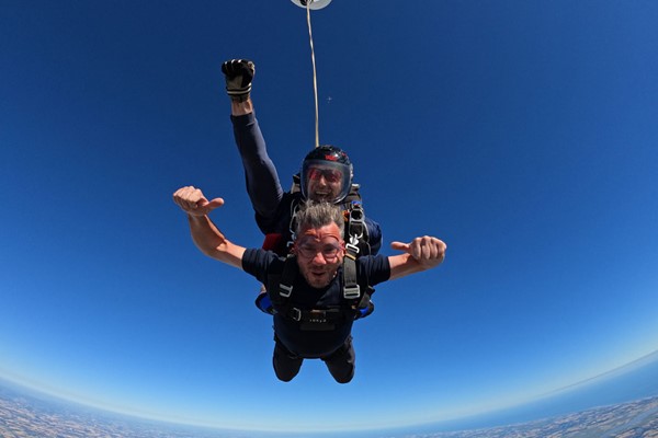 Tandem Skydive in Beccles 6 7000ft Tandem Skydive in Peterborough