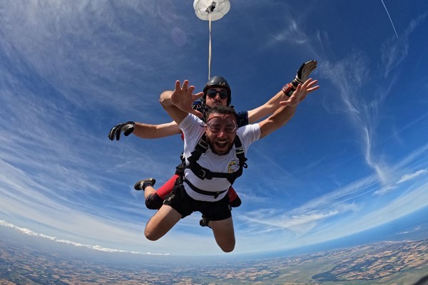 Outdoor Pioneer 3 7000ft Tandem Skydive in Peterborough