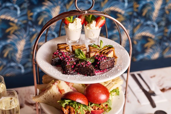 Cocktail or Prosecco Afternoon Tea for Two at Slug & Lettuce 4 Cocktail or Prosecco Afternoon Tea for Two at Slug & Lettuce