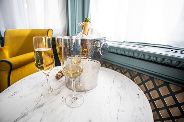 Two Nights with Dinner for Two at Hotel Collingwood 5 Two Nights with Dinner for Two at Hotel Collingwood