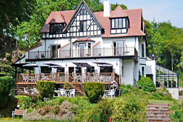 Country House Escape at Craig-y-Dderwen for Two 