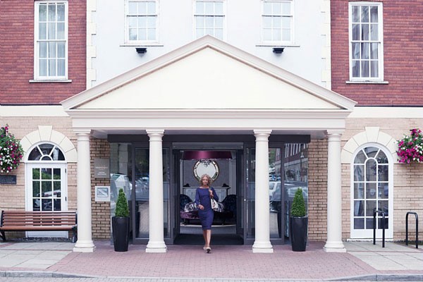 Afternoon Tea with Bubbles for Two at Mercure Exeter Southgate Hotel 5 Afternoon Tea with Bubbles for Two at Mercure Exeter Southgate Hotel